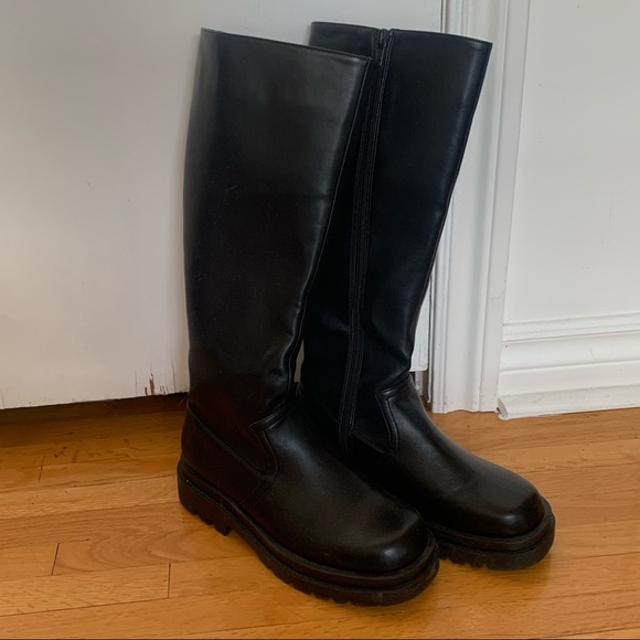 Knee high faux leather boots - Picture 1 of 5